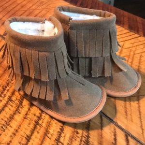 Romirus Fringe Boots